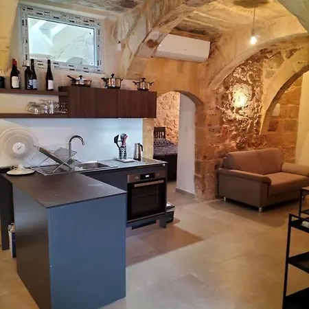 Authentic 1br House Of Character In Gozo By 360 Estates * Żebbuġ