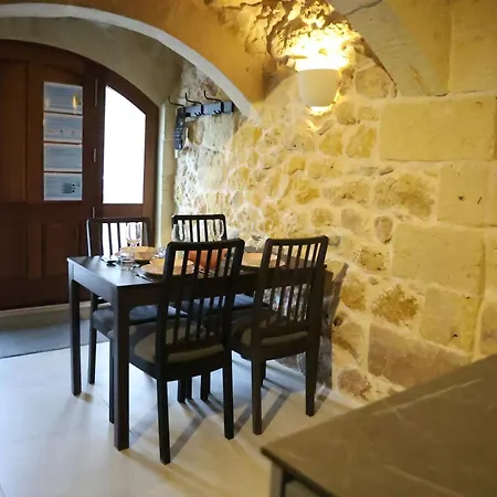 Tatil Evi Authentic 1br House Of Character In Gozo By 360 Estates Zebbug (Gozo)